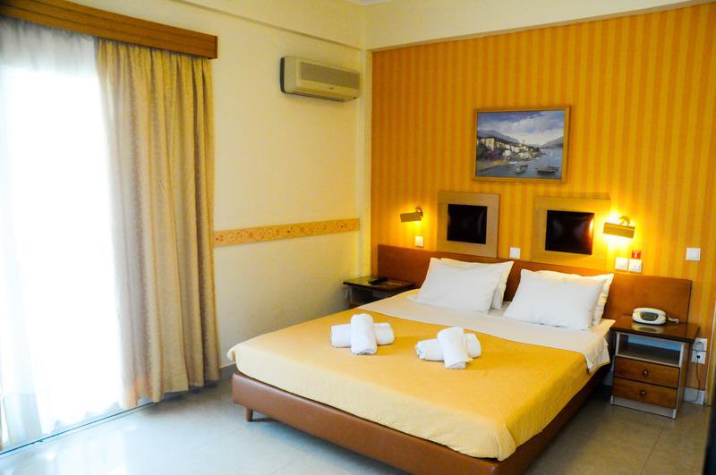 Mantas Hotel Loutraki  Ngoại thất bức ảnh